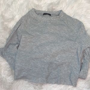 Brandy Melville cropped grey sweater